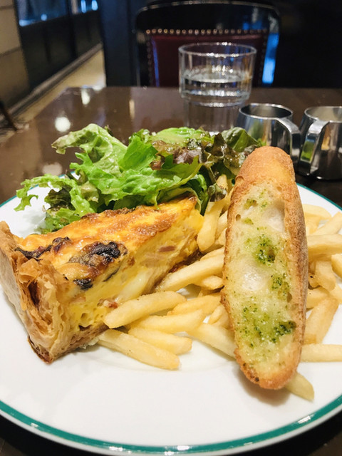 福岡 天神の名カフェ選 モーニングから夜カフェまで 食べログまとめ