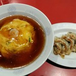 餃子天国 - 「天津飯＆餃子」640円＋税