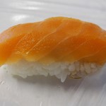 シーフードショップ SKIPP - サーモン寿司