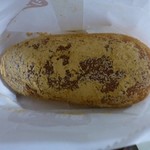 パンの田島+ドトール - 紙袋の中の揚げコッペパン(きなこ)
