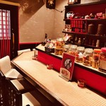 トリスタンド酒場 NiCE - 紅ね屋 2階 4名様までのソファ席