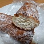 カンテボーレ - もちもち揚げ棒ナツ(108円)　断面