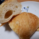 カンテボーレ - 塩パン(151円)　断面