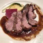 ワインレストラン ドミナス - 天然猪モモ肉のコンフィ