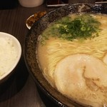 久留米ラーメンふくの家 - 