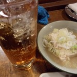 たつや - 煮込み豆腐が運ばれて行くのが美味そうで注文！