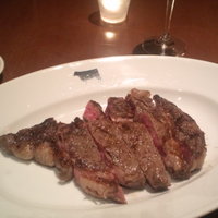 37 Steakhouse & Bar - 