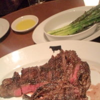37 Steakhouse & Bar - 