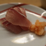 花いち - しお(間八)
      もみじおろしと自家製ポン酢で頂きます✨