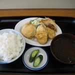 京都だるまや食堂 - だるまや番号の定食