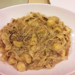 コルテロ - ポルチーニ茸と栗のラグーソースフィットチーネ