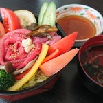 Kappou Wakazushi - ローストビーフ丼
