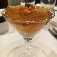 セ シュエット - カリフラワーのムース コンソメジュレ