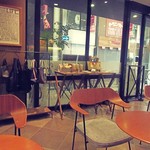 TULLY'S COFFEE - 店内