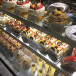 ローザンヌ - ショーケース