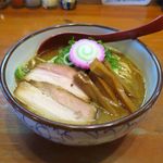 麺屋 高橋 - おさかな正油らーめん（800円）