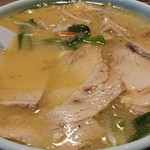 白樺 - 五目味噌ラーメン、普通盛り。