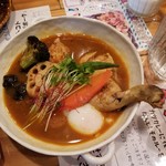 スープカレー トムトムキキル - チキンのスープカレー 1350円