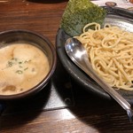 濃厚つけ麺 まる家 - 