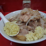 ラーメン二郎 - ショウガ結構な量