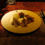 バー レガシー - ｢マンガリッツァソーセージ３種盛り｣です｡