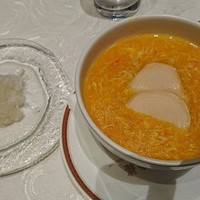 筑紫樓 銀座店 - 鮑・蟹卵入りつゆそば　ツバメの巣添え