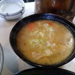 まるやま食堂 - 豚汁