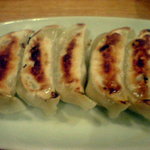 飲食笑商何屋ねこ膳 - 餃子