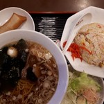 つくばや - 炒飯半ラーメンセット950円