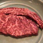 くいしんぼー山中 - 段々発光してきた。良い色艶をしてきている