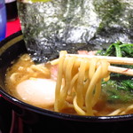 家系ラーメン 稲葉家 - 