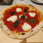 イタリアンバルGon's - マルゲリーピザ