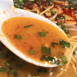 ラーメン･餃子 ハナウタ - 【2018年07月】麻辣香湯＠850円、スープアップ。