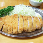 とんかつ 万平 - ロースカツ定食(1600円)