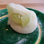 料理屋 植むら - 大福中はシャインマスカット