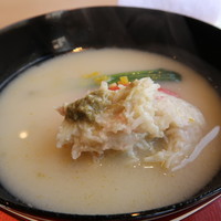 料理屋 植むら - 椀物、松葉蟹しんじょう