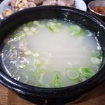 뚱뚱이할머니집 - ソルロンタン