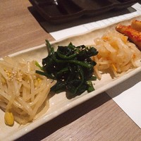近江うし 焼肉 にくTATSU 青山本店 - 