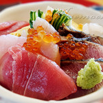 ゆう心 - 海鮮丼 [輝き膳]