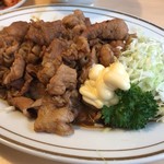 留軒 - 焼肉定食