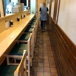 Tonkatsu Enraku - 1階店内