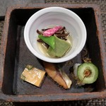 ぼちぼち - つきだし