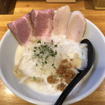 鶏白湯ラーメン♪