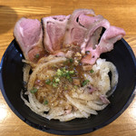 麺処 飯田家 - セットのこぼれるチャーシュー丼♪