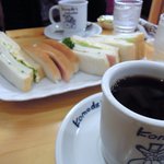 Komeda Kohi Ten - ミックスサンドとホットコーヒー