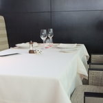 ベージュ アラン・デュカス 東京 - 