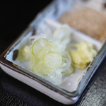 ひびき庵 - 蔥末（ねぶかこぐち）と生薑泥（くれのはじかみのおろし）