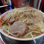 麺でる - 大、にんにく・あぶら増し
