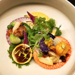 白 - 4.八寸/彩り｡キンキ塩焼 生カラスミ 貝柱 根室雲丹 剣イカ湯引き 津軽なまこポン酢  祝蕾etc