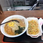 札幌ラーメンどさん子 - 